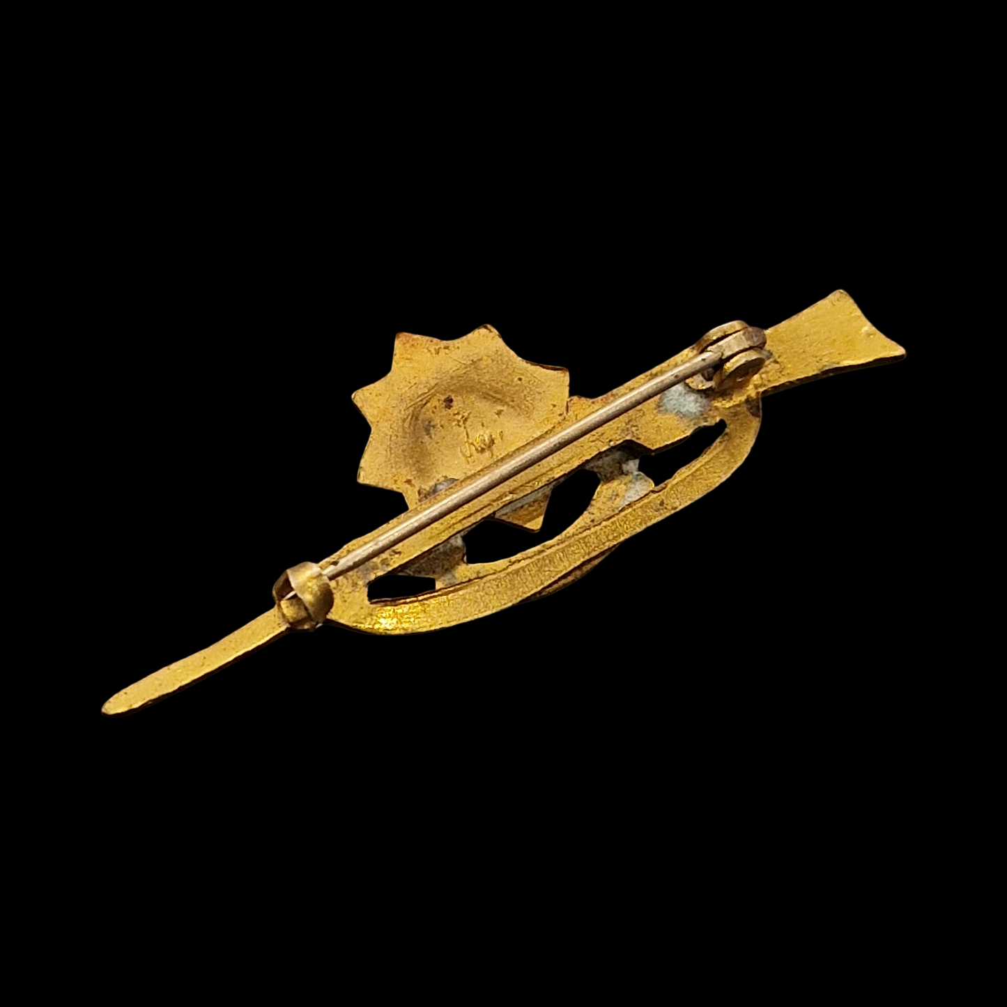 WW1 British Cheshire Regiment Sweetheart / Pin Badge