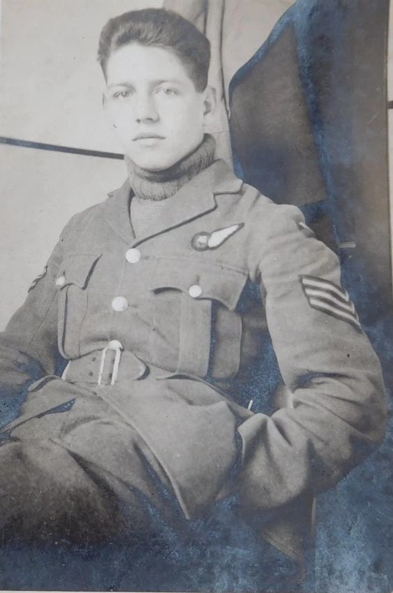 Royal Air Force KIA 1941 Shot Down by BF109 Attacking Lützow Norway WW2 Medals