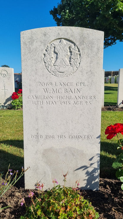Cameron Highlanders KIA Second Ypres 1915 WW1 Victory Medal from Ardclach Nairn