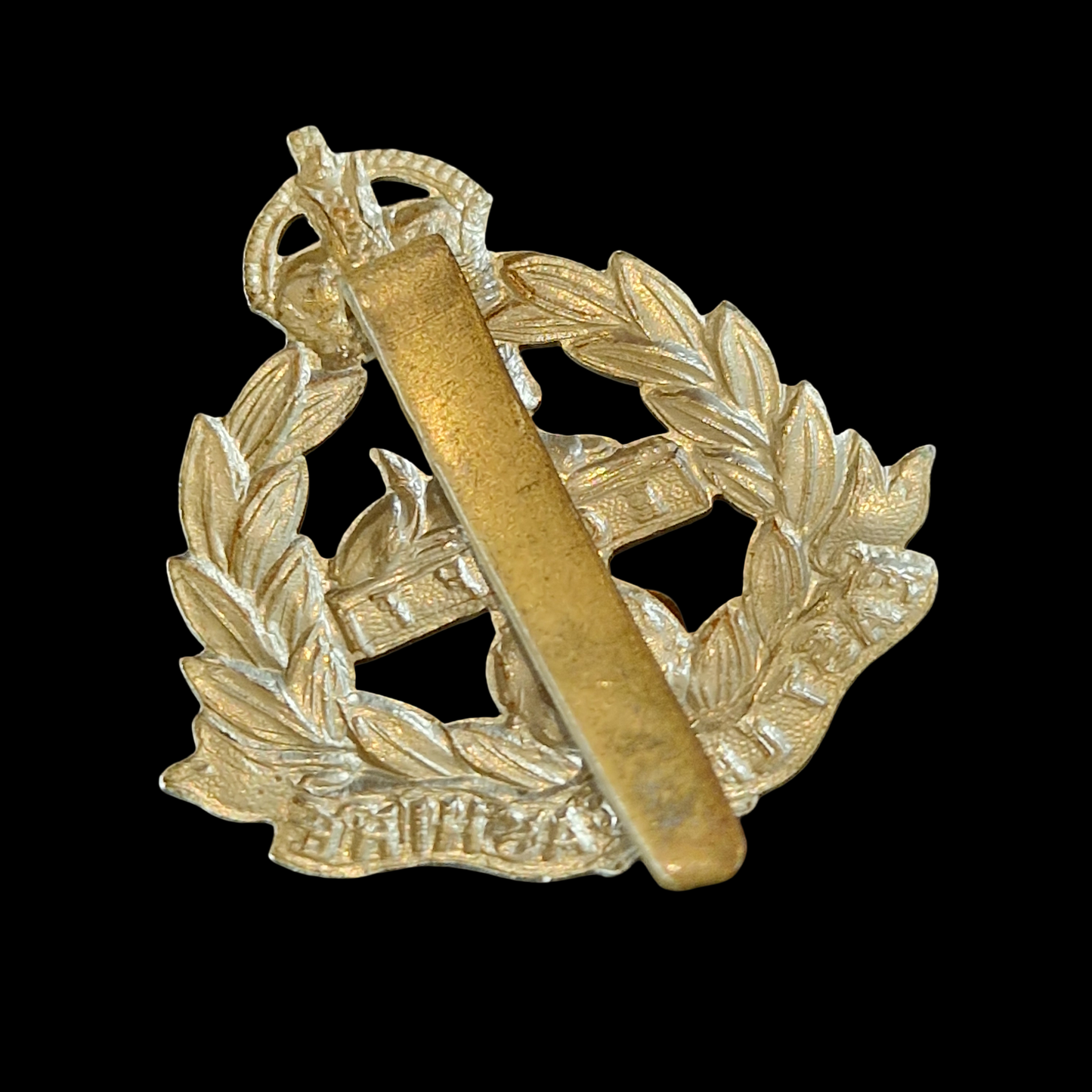 WW1 East Lancashire Regiment Cap Badge – Genuine British Great War Insignia