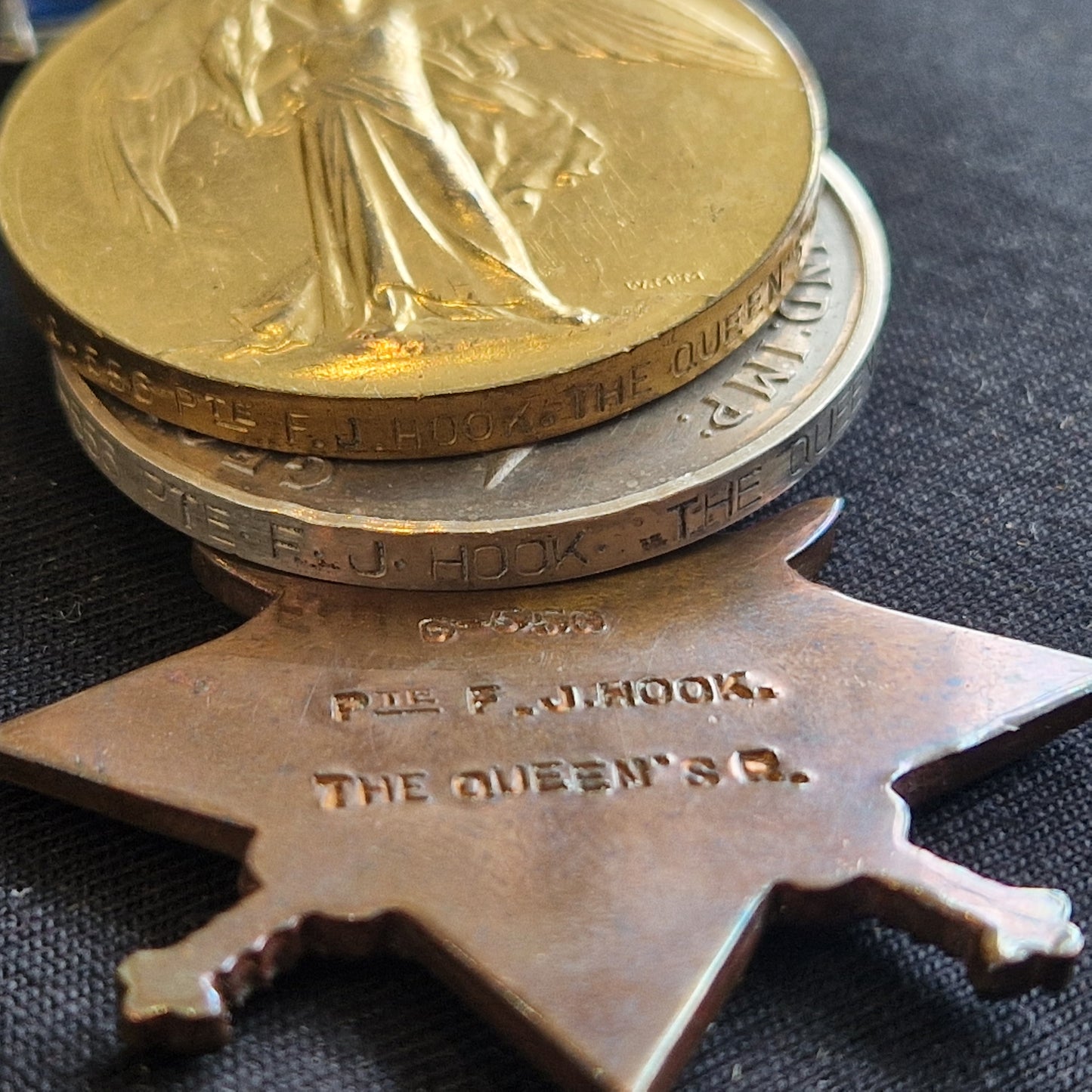 Queen's Royal West Surrey Regiment - Died of Wounds 1918 - WW1 Medal Trio & Memorial Plaque - From Godalming, Surrey