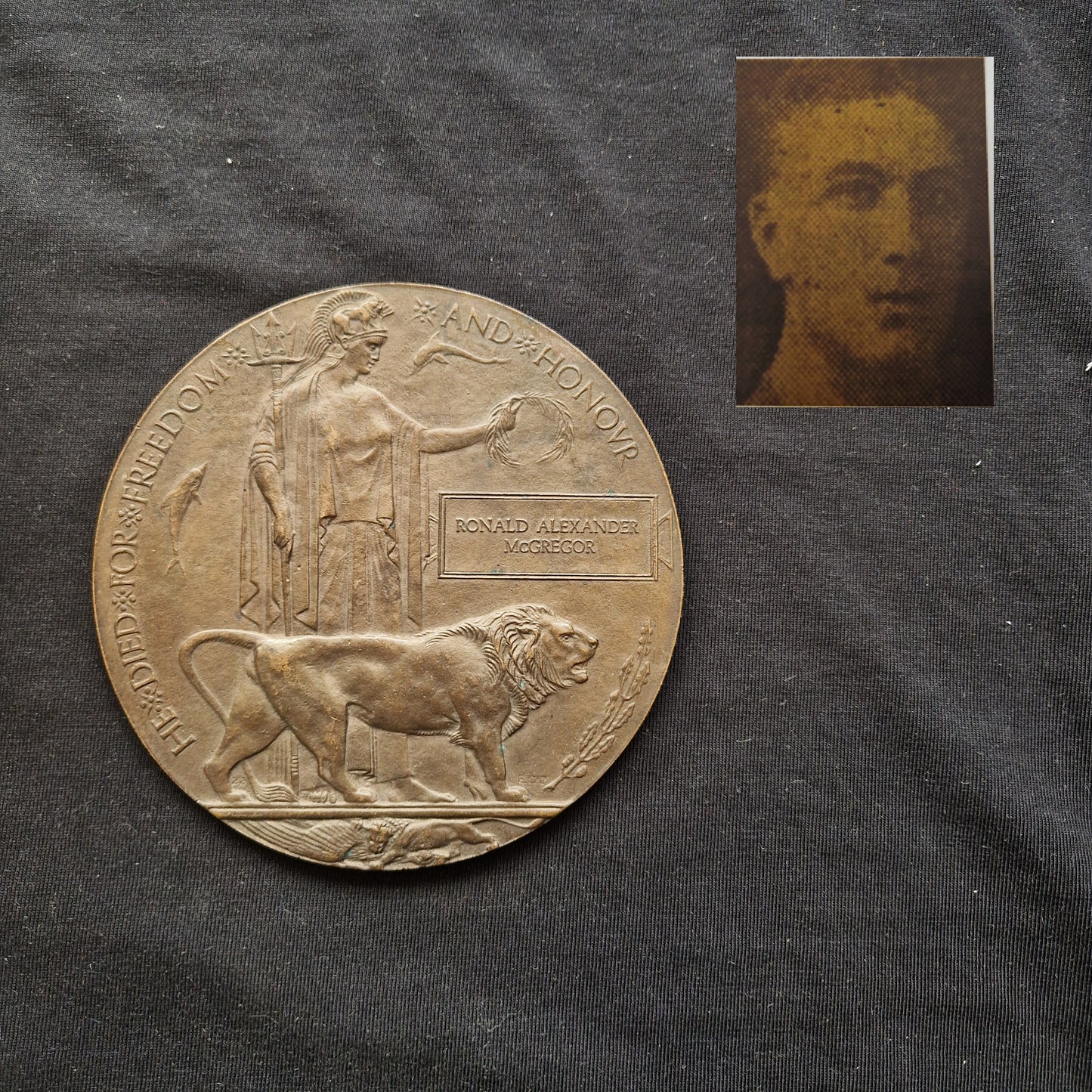 6th Bn. Seaforth Highlanders Officer - Killed in Action April 1918 - WW1 Memorial Plaque - From Elgin, Moray