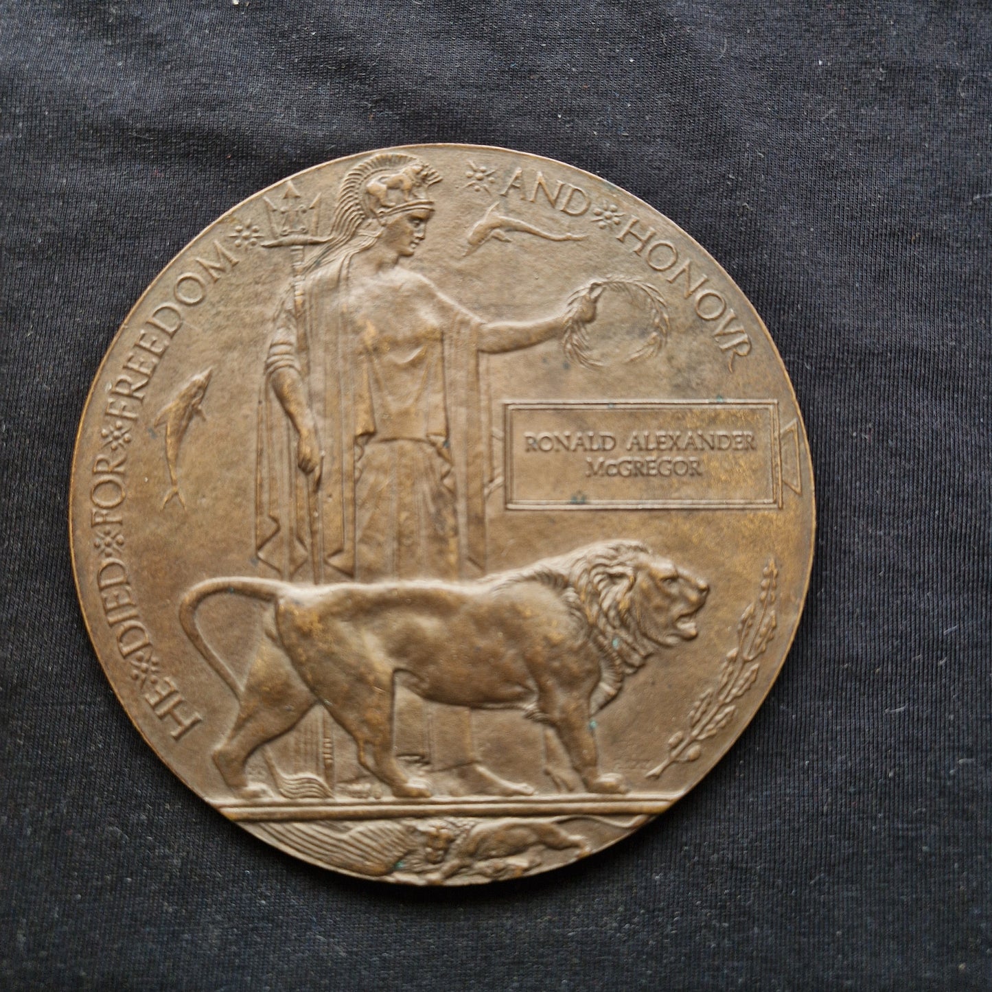 6th Bn. Seaforth Highlanders Officer - Killed in Action April 1918 - WW1 Memorial Plaque - From Elgin, Moray