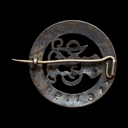 Welsh Field Ambulance Royal Army Medical Corps RAMC WW1 British Silver War Badge