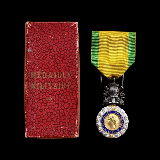 WW1 French Médaille Militaire – France First World War Medal, in Original Box